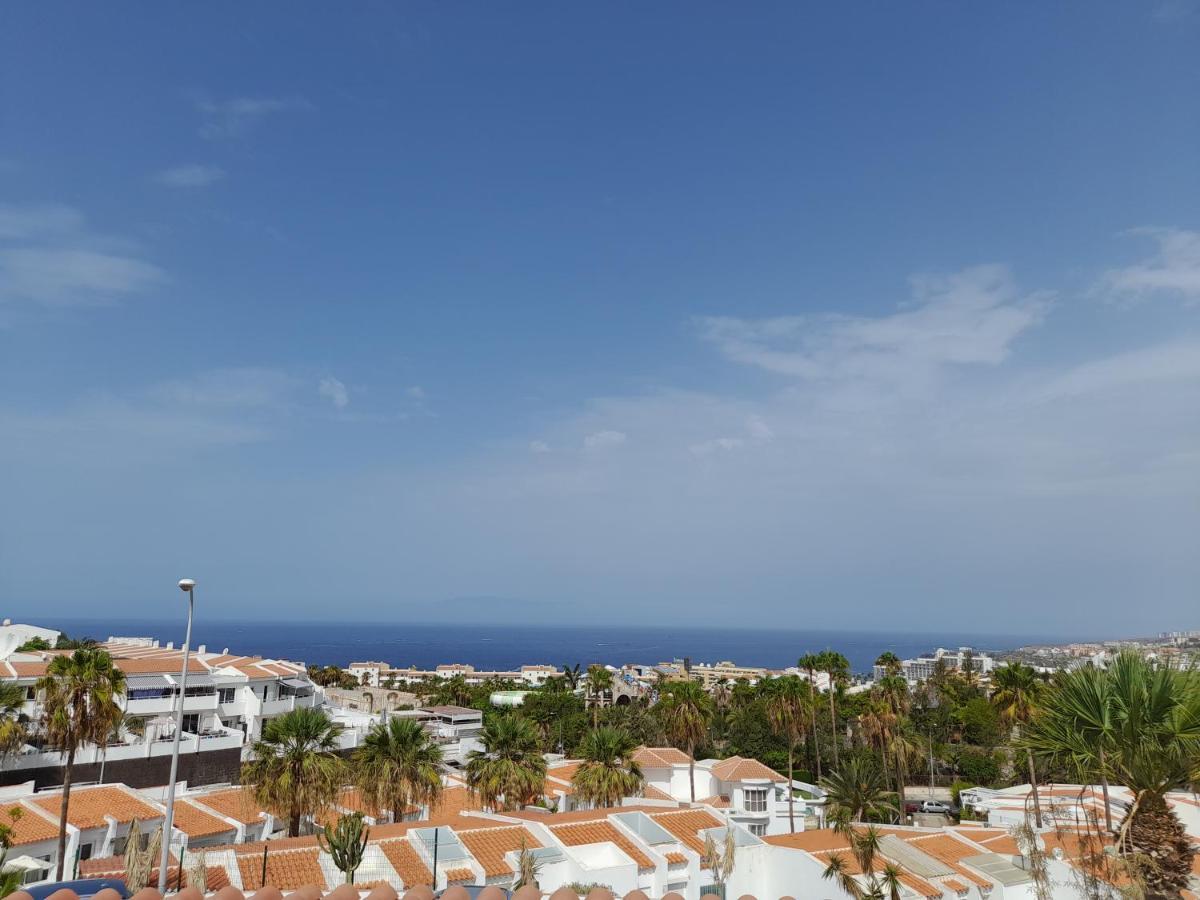Apartments Island Village Heights Costa Adeje  Eksteriør billede