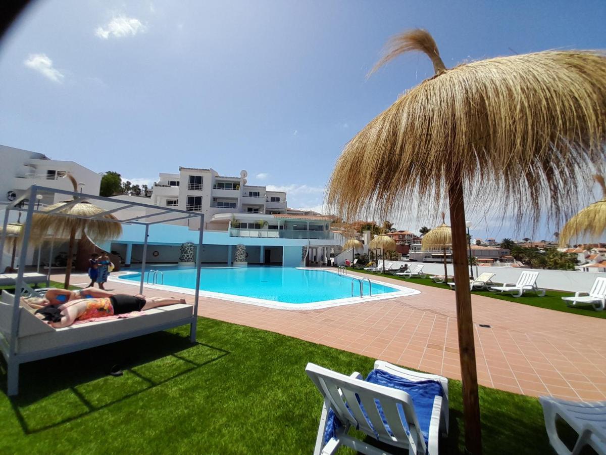 Apartments Island Village Heights Costa Adeje  Eksteriør billede