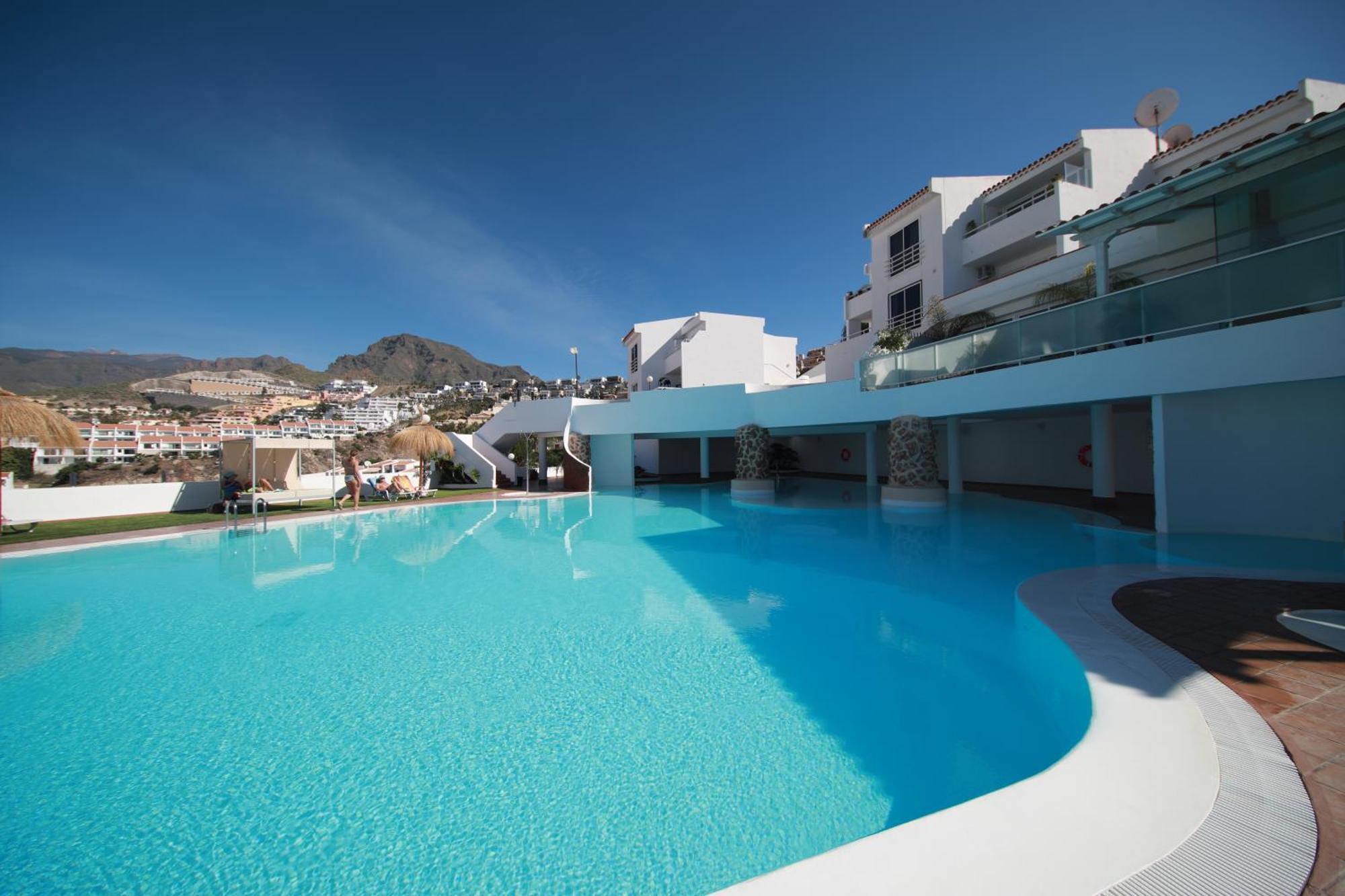 Apartments Island Village Heights Costa Adeje  Eksteriør billede