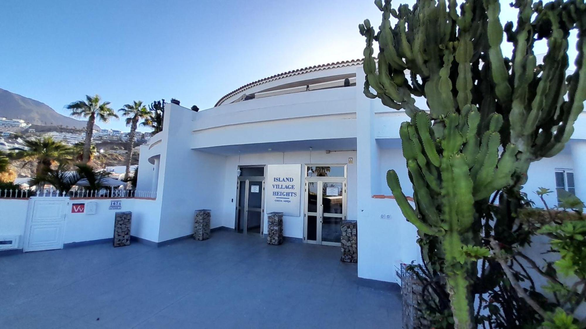 Apartments Island Village Heights Costa Adeje  Eksteriør billede